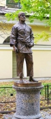 Памятник Тагиру Хайбуллаеву олимпийскому чемпиону по дзюдо 2012 г.